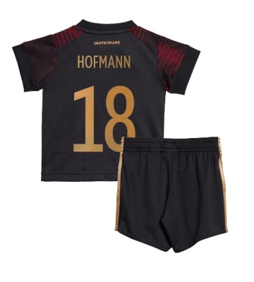 Tyskland Jonas Hofmann #18 Borta Kläder Barn VM 2022 Kortärmad (+ Korta byxor)